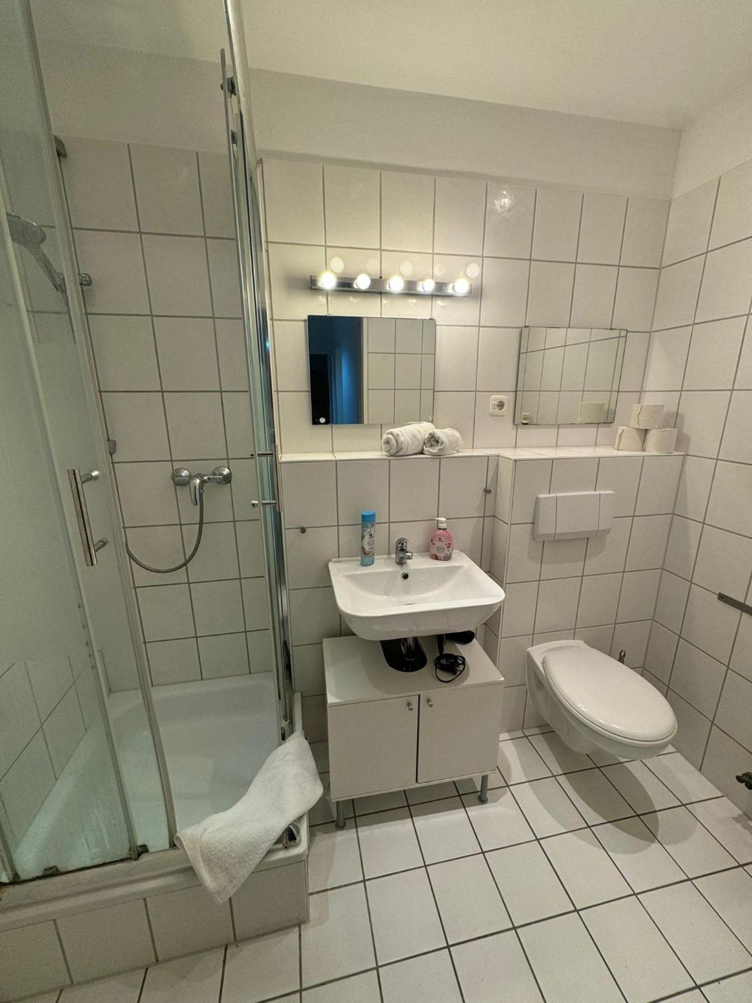 Juno Apartment